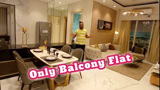 Kandivali west balcony flat  Mahavir Nagar just 3 minutes only Prime Location  M9082116121 [upl. by Fitzger712]