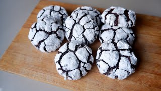 Chewy Chocolate Crinkles Best Chocolate Crinkles Recipe [upl. by Dustman]