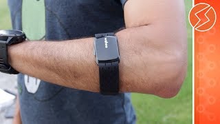 HandsOn Review Wahoo Fitness TICKR Fit Optical Heart Rate Monitor [upl. by Felicidad]